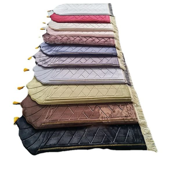 65 cm x 110 cm Ramadan-matta Mjuk muslimsk matta Bönematta för Ramadan-dekoration (Grön)