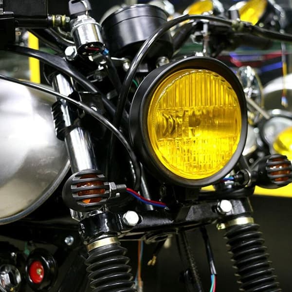 Retro Motorcykel Rund Strålkastare Bärnstenslins Strålkastare Modifiering Passar GN125