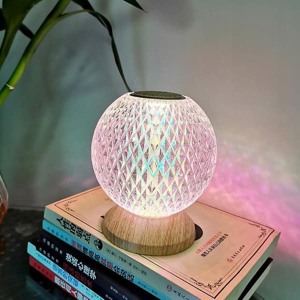 Led trefärgad skrivbordslampa (C)
