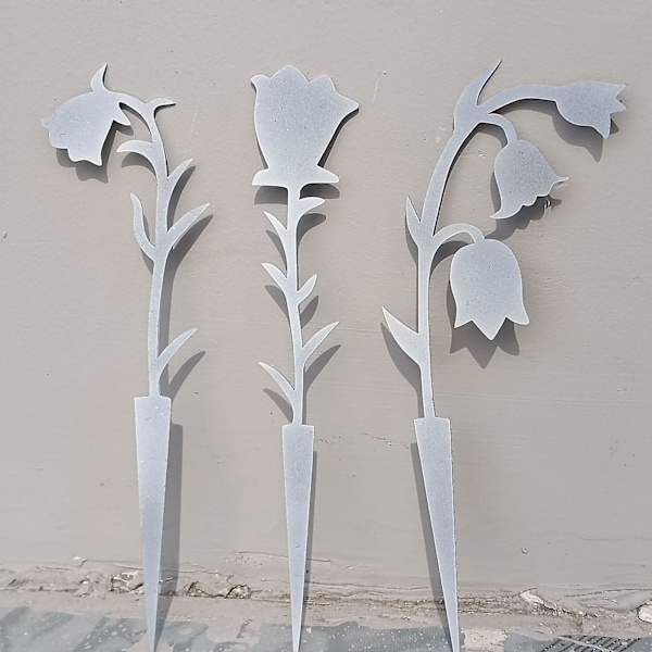 3 stk. Blomsterpinner Dekor Små Hagepinner for Vår Grav Blomsterbed Hvit（18cm，Hvit）