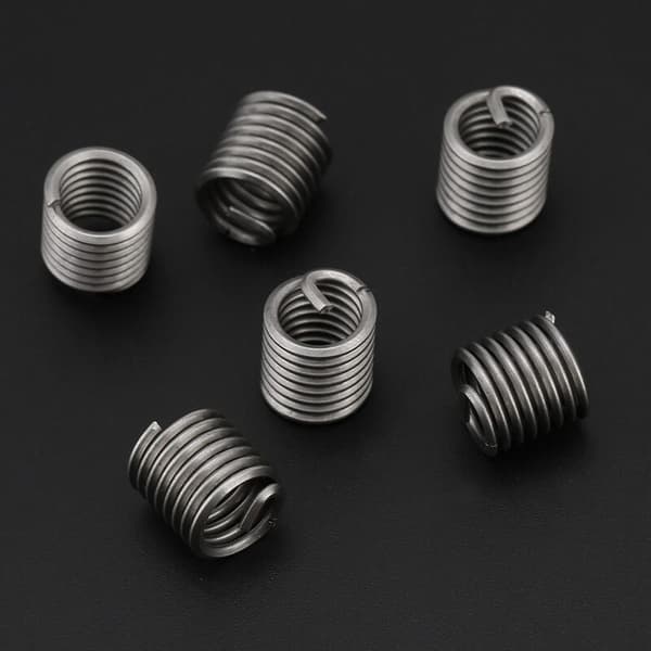 60-pack sortiment av 304 rostfria trådskruvhylsor