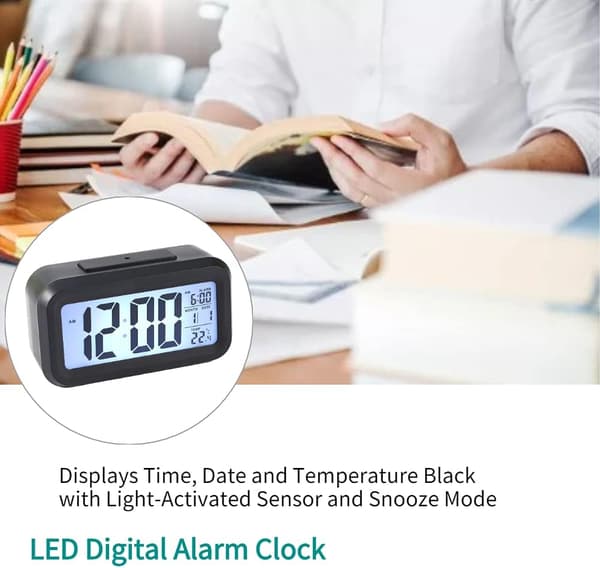 LED Digitalt Vækkeur med Sensorlys til Tids- og Temperaturvisning, Sort