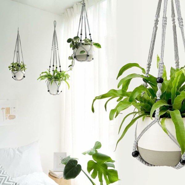 Macrame växt hängare inomhus hängande växtkorg med träpärlor dekorativ blomkruka hållare inga tofsar inomhus utomhus boho heminredning 35 tum grå