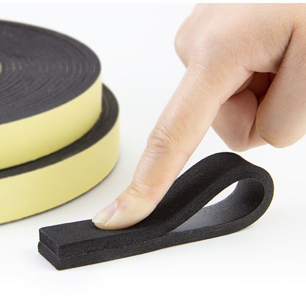 Enkel dörrfönsterlist, självhäftande skumlist för ytterdörr, 8 mm (B) x 5 m (L) köldbeständig neoprenlist, svart och gul