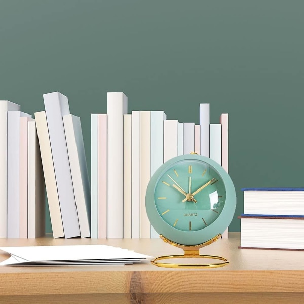 Analog väckarklocka med lampor, liten tyst retro väckarklocka student sängbords väckarklocka lysande visare klocka, lämplig för tunga sovare, placerad