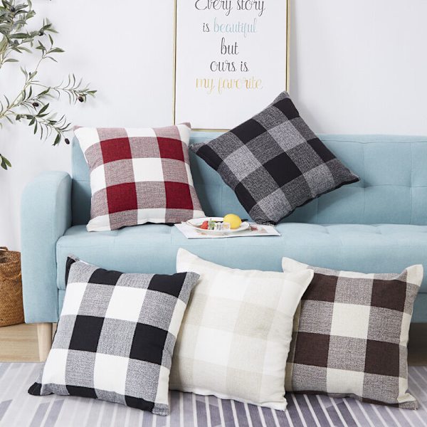Set med 2 rutiga örngott, andningsbara, skrynkelfria, dekorativa örngott i polyester för 18\" x 18\" prydnadskuddar - svart och vitt
