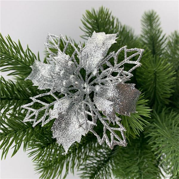 En uppsättning av 12 konstgjorda julgransblommor (silver, 10 cm)