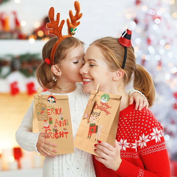 Adventskalender 2022 att fylla själv, 24 adventskalenderpåsar, påsar till jul, DIY julkalender med klistermärken och träklämmor