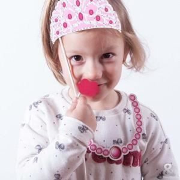 Prinsessalisävarusteet hauskoihin valokuviin (12 kappaleen pakkaus)