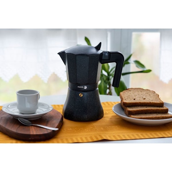Italiensk Aluminium Espresso Kaffeemaskine, 6 Tasse Kaffe, Vitrokeramisk, Gas FAGOR Tiramisú Sort 00413 Svart