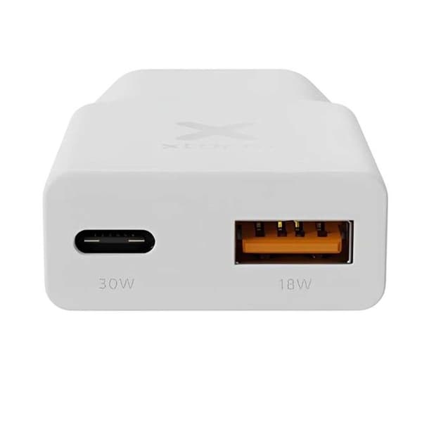 Väggladdare - XTORM - Go2 SlimLine - 33W - USB-C PD - USB-A Quick Charge 3.0 Vit