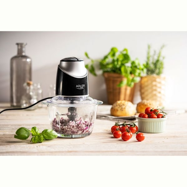 Köttkvarn - Adler - AD4082 - 550W - 4 Knivar i Rostfritt Stål - 2 Hastigheter vit svart