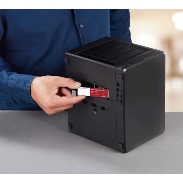 NVMe™ SSD til NAS - WD Red™ SN700 NVMe™ SSD, 4TB - (WDBBDY0040BRD-WRSN)