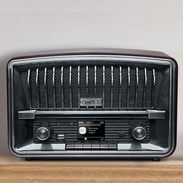 Radio MUSE M135DBT Træ