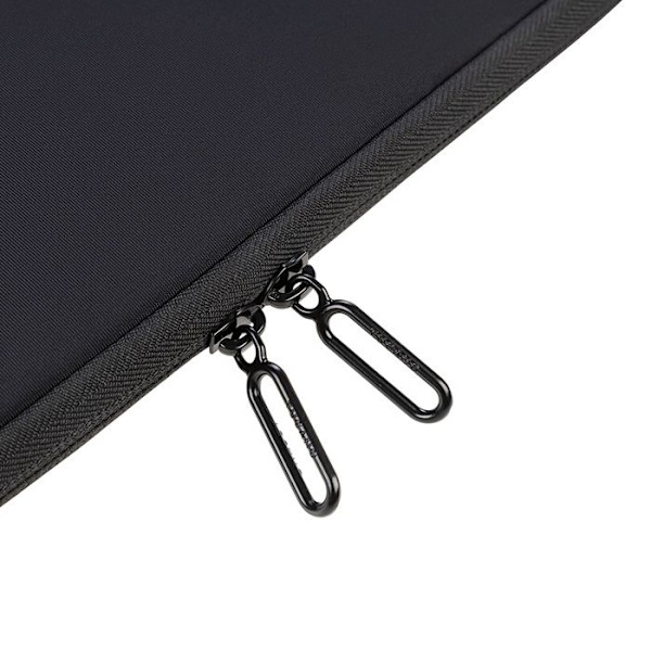 TUCANO Elements 2 - Kotelo MacBook Pro 16" (musta)