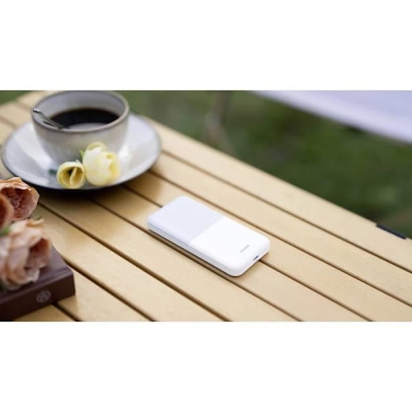 HUAWEI E5586-326 - Valkoinen - Wi-Fi 4G mobiilireititin - Jopa 16 laitetta - 195 MBit/s MIMO