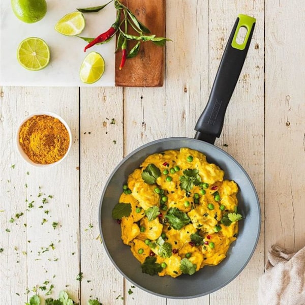 MONIX Eco Nature | Pande i Genanvendt Forgjort Aluminium, Forstærket Non-stick Keramik, Velegnet til Alle Kogeplader, Herunder Induktion, 20 cm