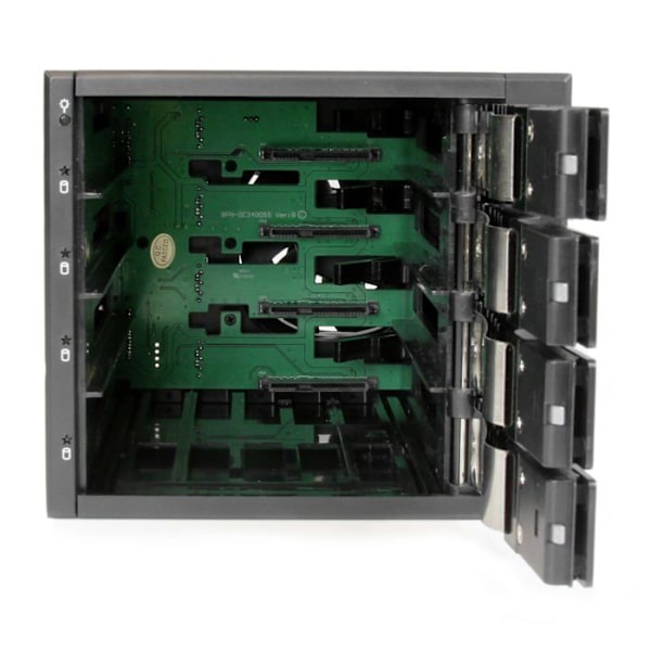 STARTECH Aftageligt rack uden skuffe til 4 x 3,5" SAS II/SATA III 6Gb/s HDD - Aluminium
