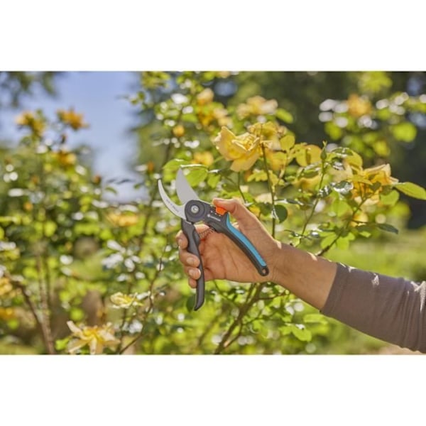 Havemax - GARDENA - PremiumCut Flex - Skarpe blade - PowerCoating - Skæring af træ grön