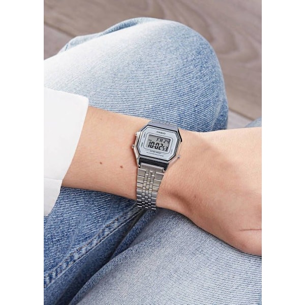 Kello - Casio - LA680WEA-7EF - Hopea - Kvartsi - Vintage nainen Silver