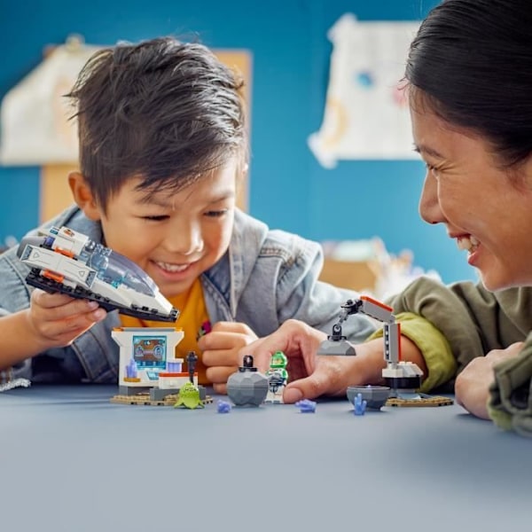 LEGO® 60429 City Skibet og opdagelsen af asteroiden, legetøj med 2 astronaut minifigurer og rumvæsen figur Flerfärgad