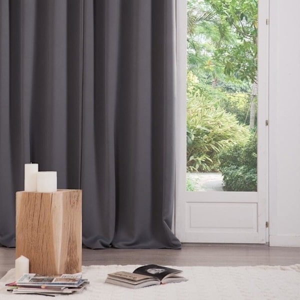 Set med 2 mörkläggningsgardiner - 135x240 cm - Mörkgrå Grå