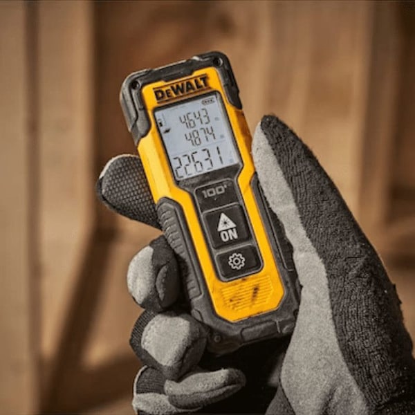 DEWALT DWHT77100-XJ laser mittalaite - 30m - Etäisyyksien mittaamiseen - Paristo - Tarkkuus 1mm