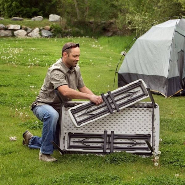 CAMPINGBORD 107 x 61 cm + BÆNKE 94 x 21 x 42 cm - LIFETIME