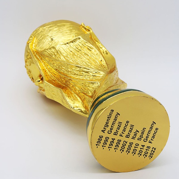 2022 VM-fotbollspokal souvenirer (5 tum hög)