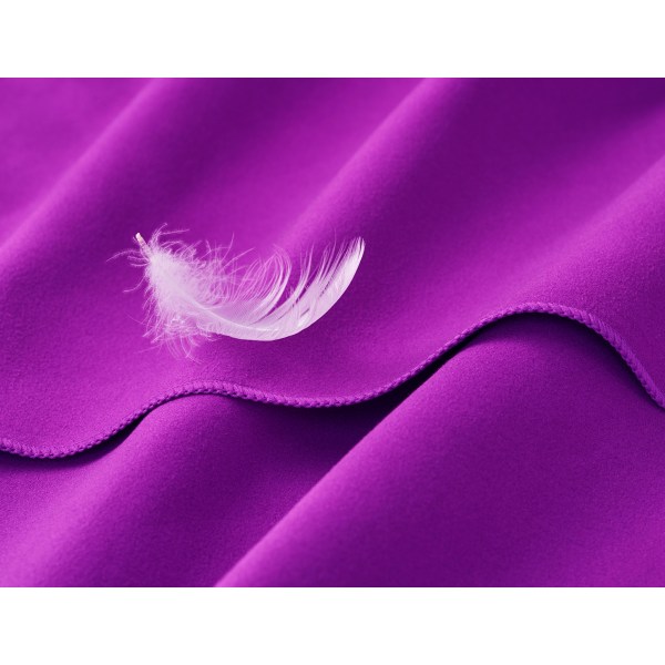 Kompakte mikrofiberhåndklær - sportshåndkleet, reisehåndkleet purple
