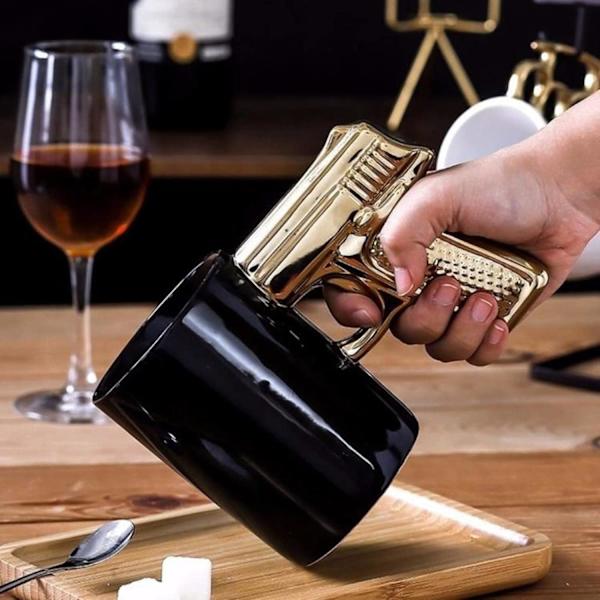Morsom krus med pistolhåndtak, Nyhet Keramiske Kaffe Kopper, Personlig Pistol Kaffe Kopp, 3D Pistol Håndtak Vann Kopp, Perfekt Nyhet Gag Gave gold