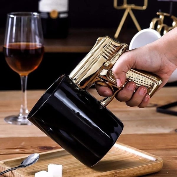 Sjovt krus med pistolhåndtag, nye keramiske kaffekrus, personlig pistolkaffekop, 3D pistolhåndtag vandkop, perfekt nyhedsgag-gave gold