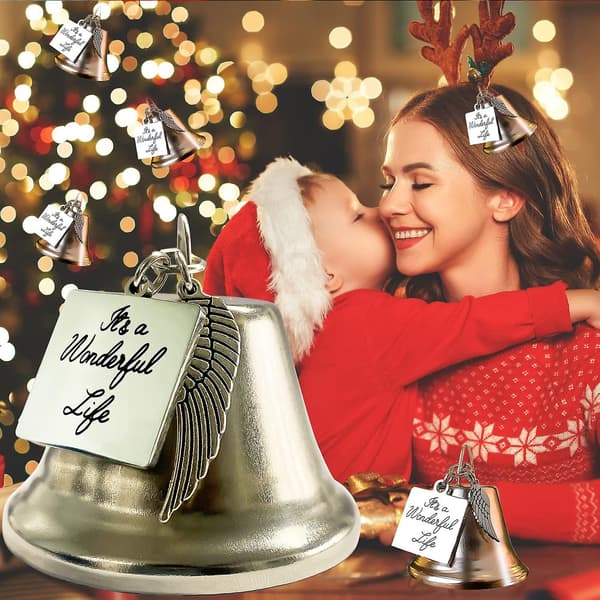 Sølvbjeller Julepynt For Klassiske Juletrepyntgaver.