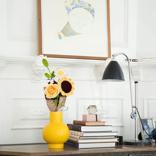 Håndlavet strikket hæklet blomsterbuket hæklet rose daisy blomst og tulipan blomster buket hæklede blomster arrangement Valentinsdag