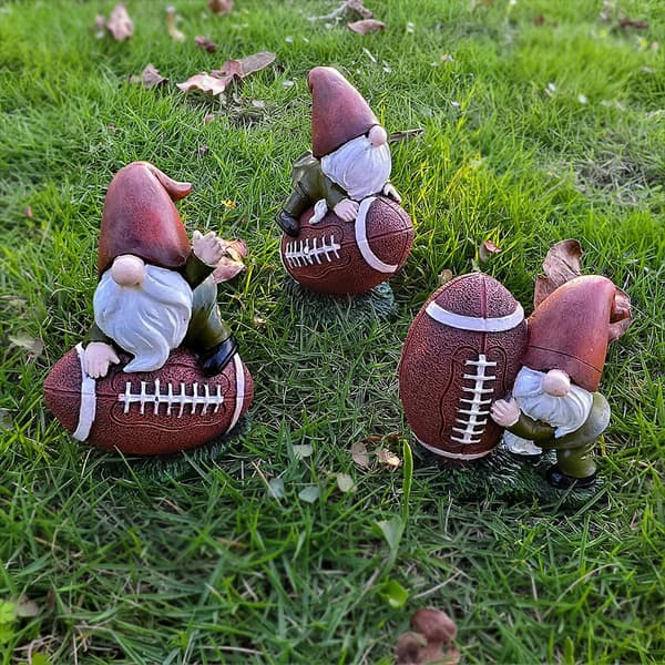 Julehave Rugby Nisse Figur Holdbart Harpiks Materiale Mini Ornamenter