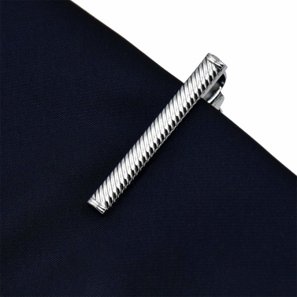 5 pakkauksen solmiopidikettä miehille, tyylikäs kuparinen set kuviollisella pinnalla, hopeanväriset lyhyttyyliset kravattiklipsit Business solmiotangolla