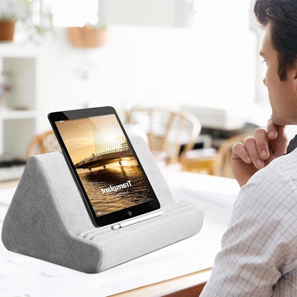 Pehmeä Tablet-telinetyyny taskulla, Tablet-tyynyteline, säädettävä 3 katselukulmaa, Lazy Holder -teline sängylle sohvalle, yhteensopiva iPad-tablettien kanssa Light Grey