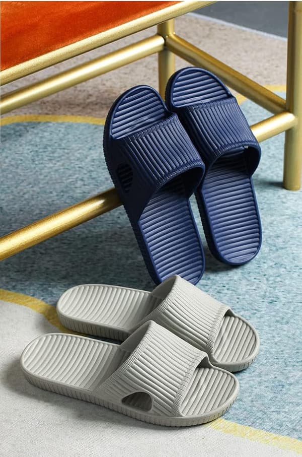 Dusjslipper, for kvinner innendørs bruk, sklisikker (svart) (8/9 UK)