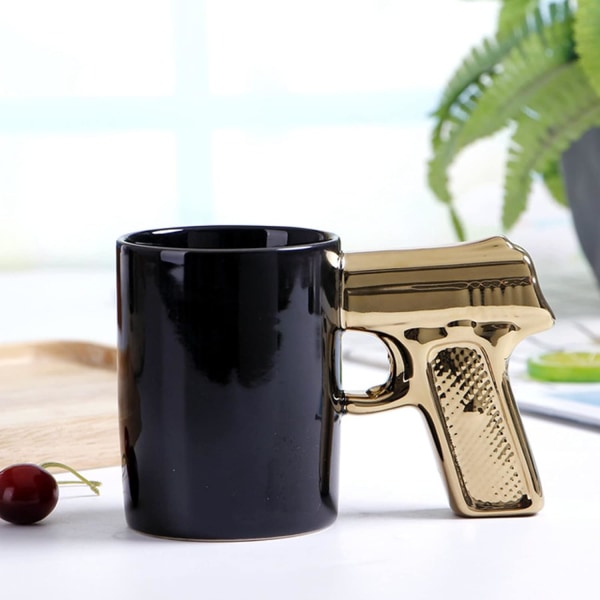 Hauska muki aseen kahvalla, keraamiset uutuuskahvimukit, henkilökohtainen pistoolikahvikuppi, 3D-asekahvan vesikuppi, täydellinen uutuuslahja gold
