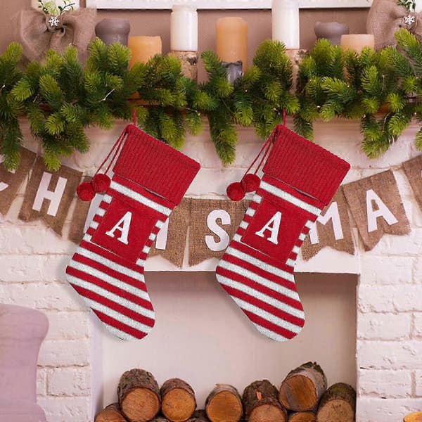 julepynt Store julebogstaver Julestrømper Søde stribede juletræsvedhæng Julepynt