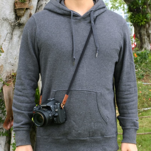 Mjuk kamerarem i nylon, kompatibel med Sony A6100 A6600 A6000 A6300 A6500 A6400 RXIR II RX10 IV X100F X-T30 X-T3 X-T4 X-T20 X-T2 X100T, svart