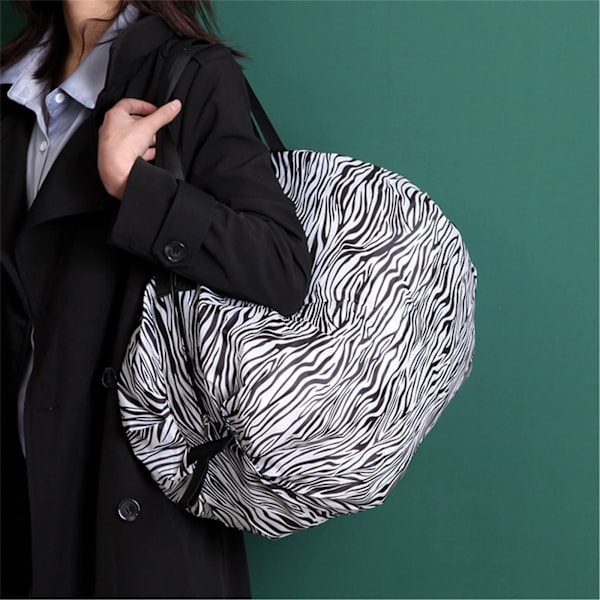 Bærbar sammenklappelig indkøbspose Stor kapacitet Multifunktionel opbevaringspose Sport Rejse skuldertaske, Zebra-stribet black+white