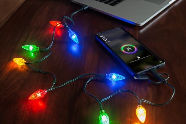 USB-ladekabel til smartphone med LED-lys