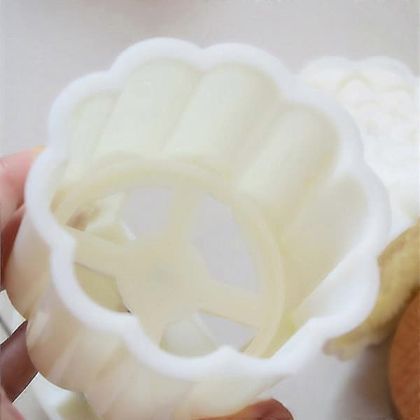 Månkakform Handtryck Kakskärare Slät Utsökt Mönster Lotus