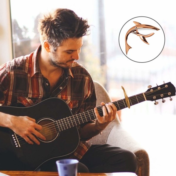 Capo för akustisk och elektrisk gitarr (roséguld)