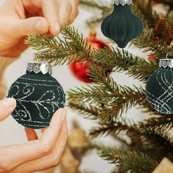 Julepynt 16 Deler Flocked Julekuler Julepyntsett Flere Stiler av Juletrepynt Kan Også Brukes Til Andre