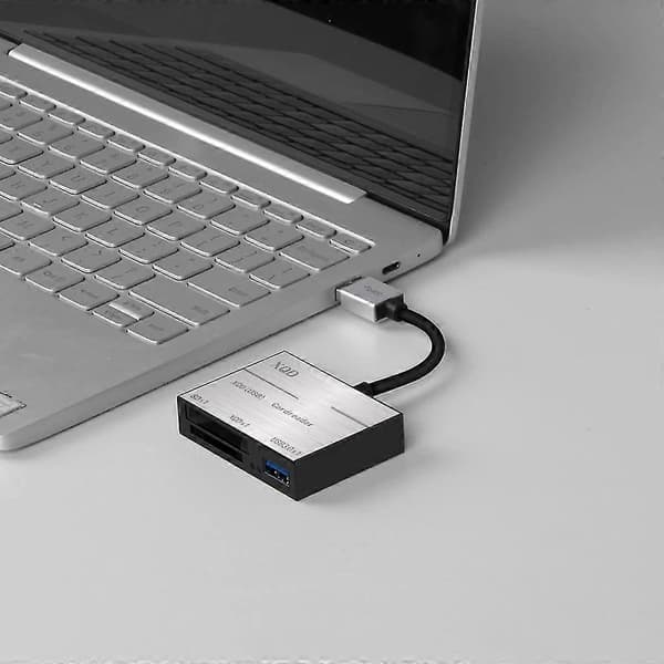 Nopea Mini Usb Hub Usb 3.0 -telakointiasema Ms/Sd/M2/Tf-kortinlukijalla