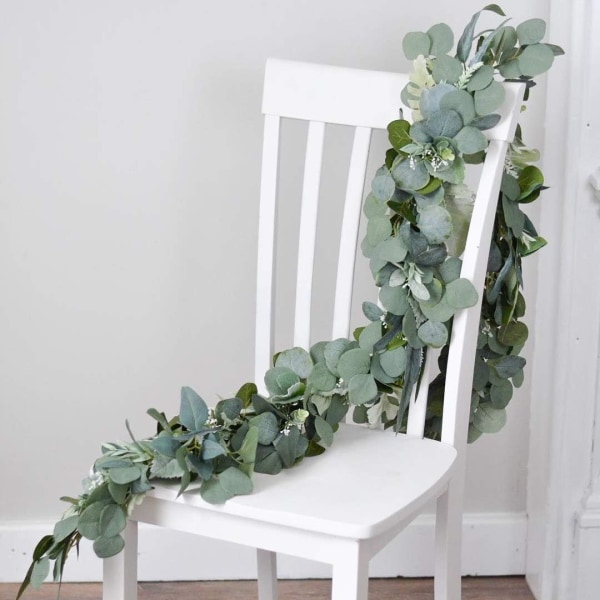 Kunstig eukalyptusgirlander Falske silke eukalyptusblader Vinstokker Håndlaget girlander Grønt bryllupsbakgrunn Buede veggdekor Green 1pc