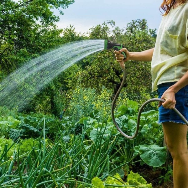 Laajennettava puutarhaletkun liitin Laajennettava puutarhaletkun liitin Pikaliittimet Hana ja suihkulaite (2SETS)