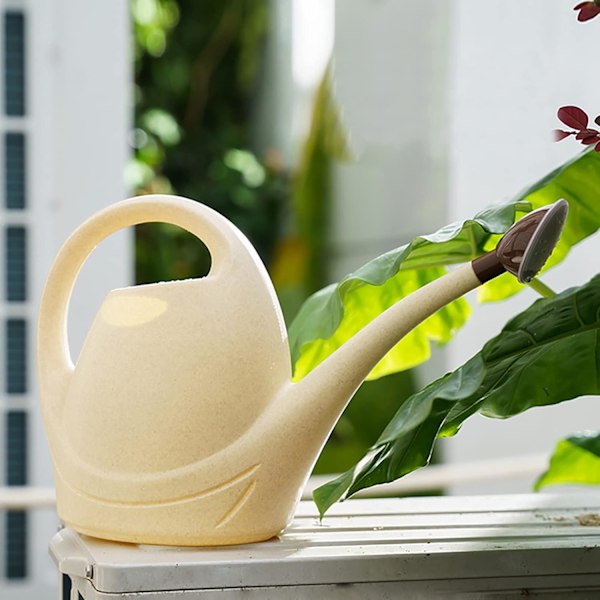 3,5 liters vattenkanna, plast, lättviktig vattenspruta, vattenflaska för trädgård, utomhusbruk, hus, blommor, bonsai-växter (Beige)